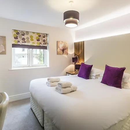The Apartments @ Carus Green Κένταλ